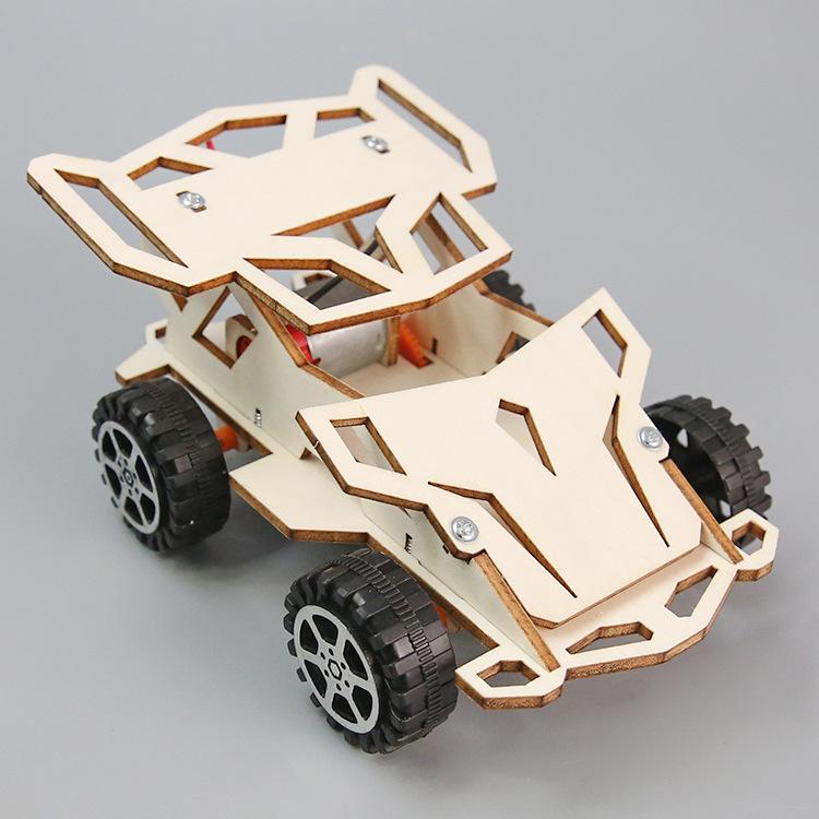 Small Production DIY Four-wheel Drive Small Racing Car Primary And Secondary Students Handmade STEM Education Assembly Scientific Experiment Teaching