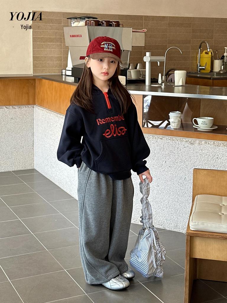 YOJIA Girls' Trendy Fleece-Lined Hooded Sweatshirt, Winter 2025 Collection