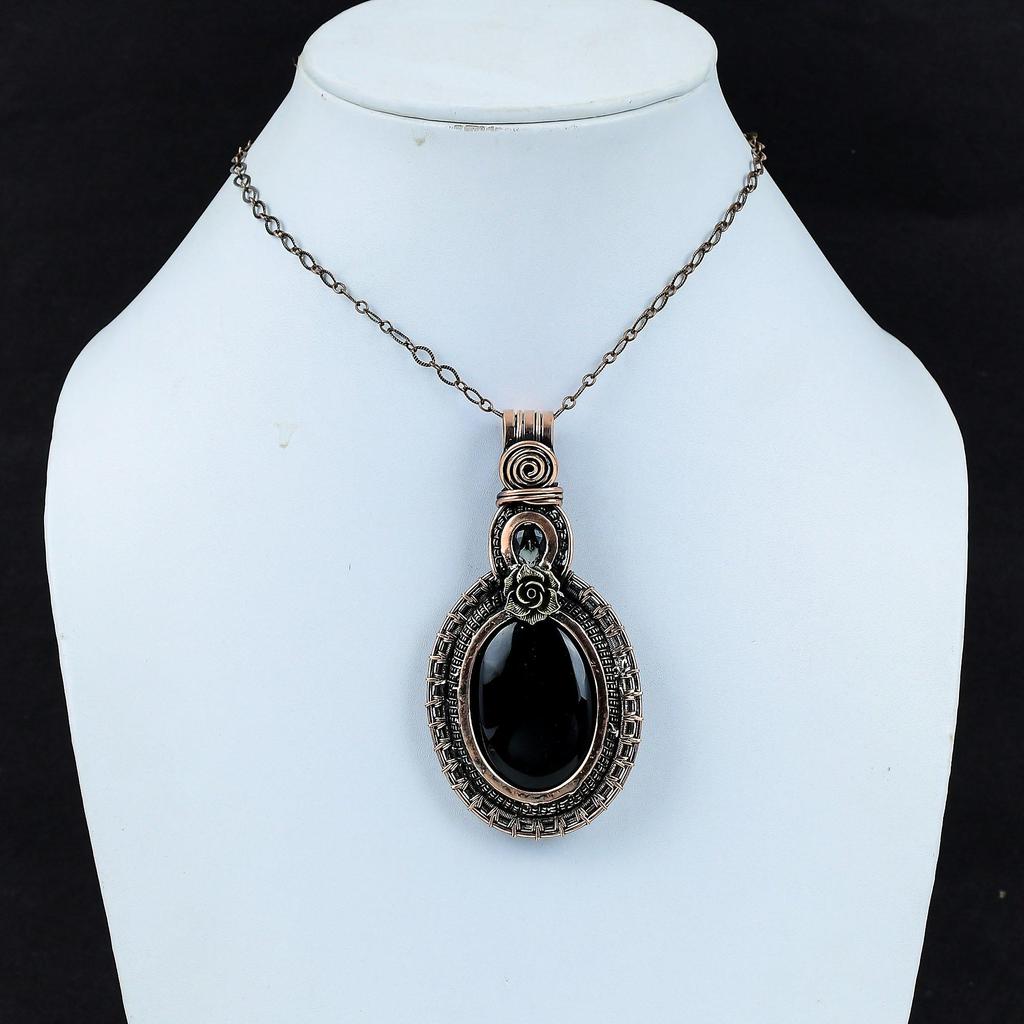 Ručně vyráběné šperky z černého Onyxu Náušnice omotané drátem z čisté mědi na Den díkůvzdání