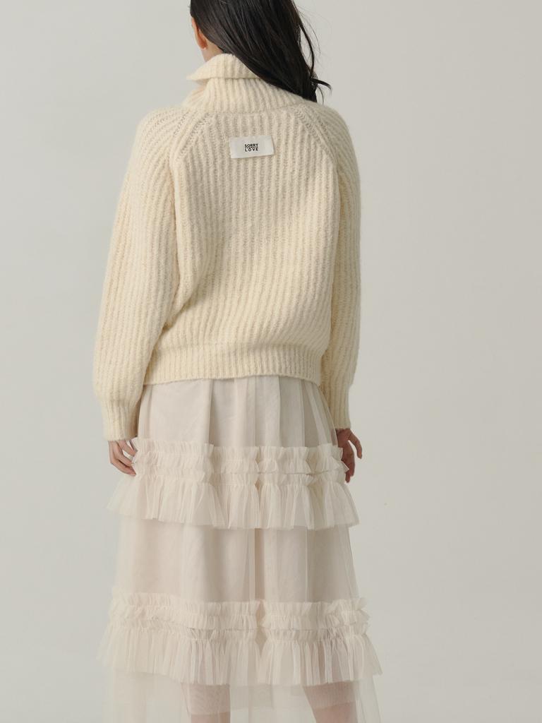 SORRY, TOO MUCH LOVE Raglan Half Jip-Up Wool Knit_Cream