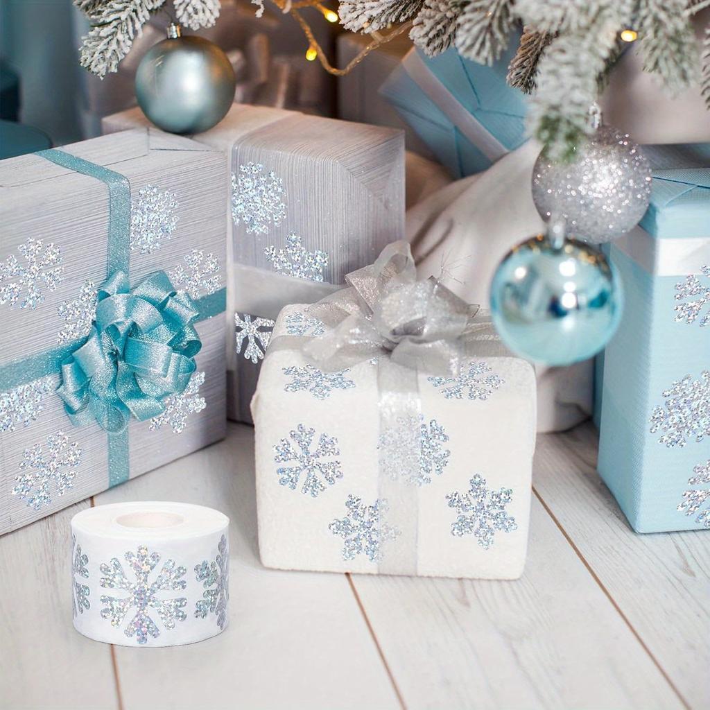 500pcs Winter Snowflake Sticker Roll, Laser Silvery Sealed Waterproof Self-Adhesive Christmas Stickers - Christma Gift Tags