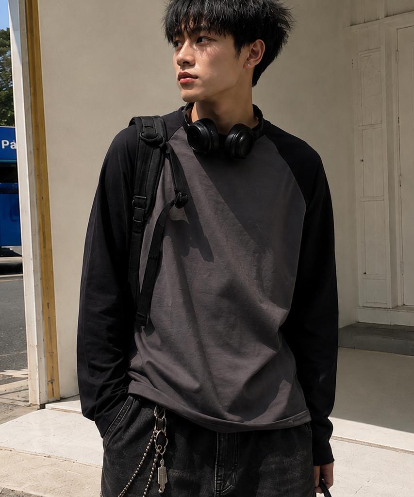 SIGNATURE Crop Raglan Long Sleeve T-Shirt [Black]