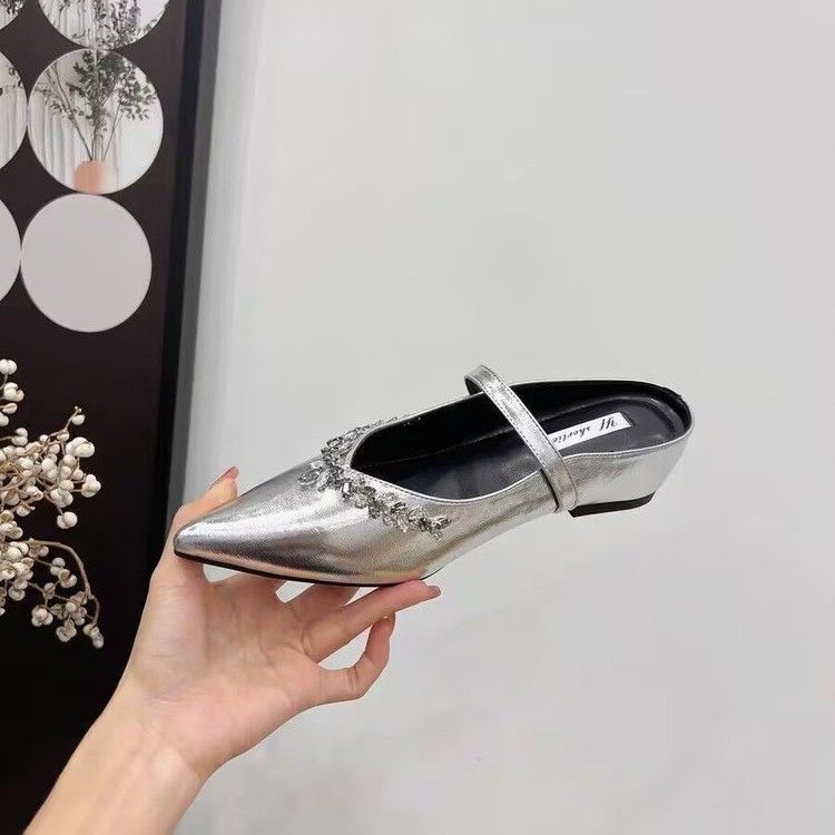 Raised flat-bottomed rhinestone bag head half slippers women wear pointed toes nude fairy wind sandals Muller shoes in the summer of 2025