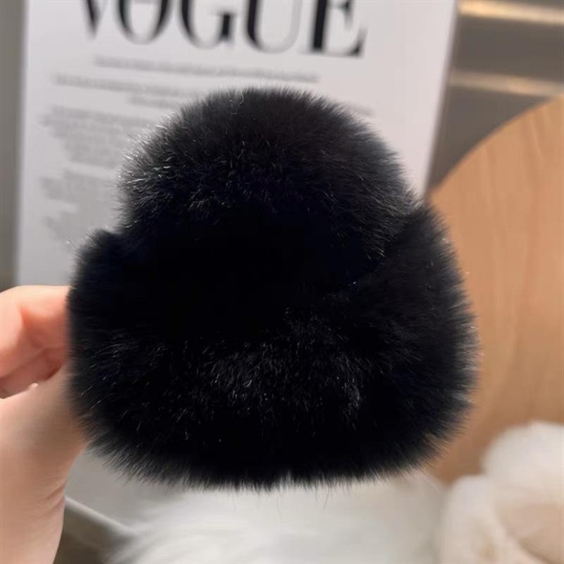 Single Piece Plus Faux Fur Hair Clip, Cute Simple Style Ob Long Hair Accessories, Solid Color, Small Size, Fluffy Effect Straw
