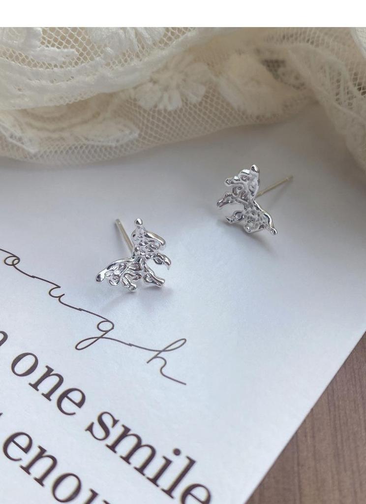 S999 Sterling Silver Butterfly Stud Earrings - Women's Simple, Stylish Design with High-End Feel, Comfort, and Care.