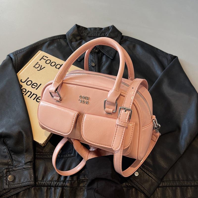 Autumn and winter retro shoulder messenger bag women's bag 2025 new simple handbag bag versatile commuter pillow bag