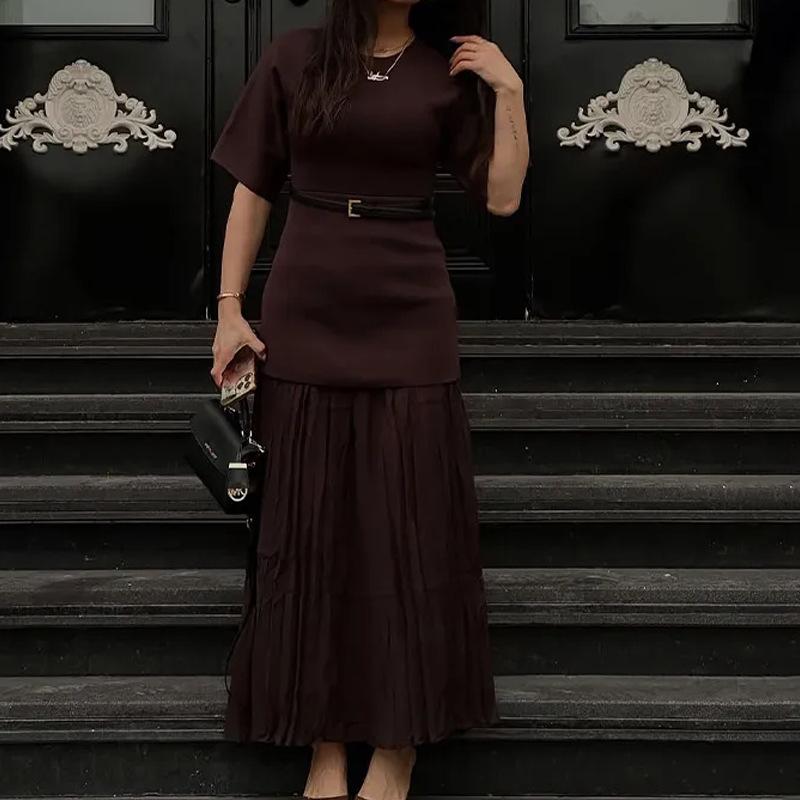 

Однотонное плиссированное платье в стиле пэчворк, элегантное облегающее женское платье с коротким рукавом, весна-лето, новинка S коричневый