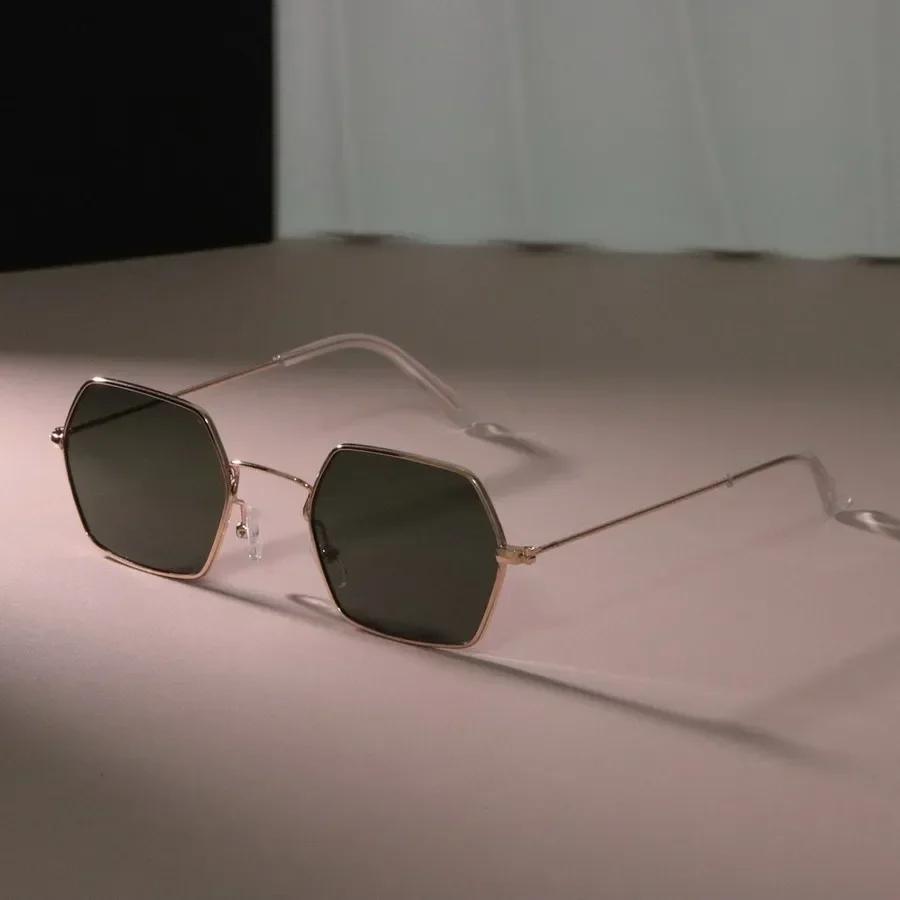 Durable High Quality Retro Classic Square Sun Glasses For Women Men Stylish Minimalist Female Male Fashion Glasses
