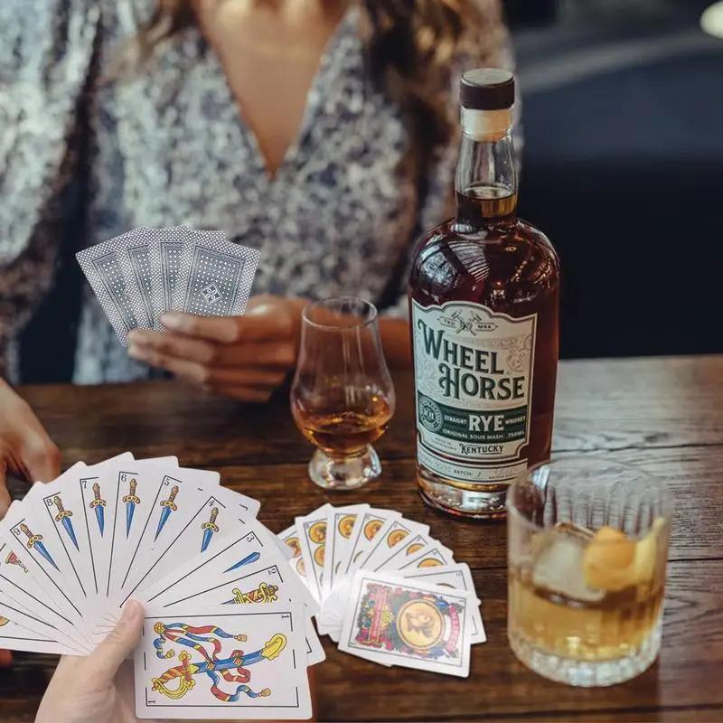50 Carte Impermeabili Gioco di Poker Spagnolo Mazzo Carte da Gioco Magiche Divertenti per Feste in Famiglia e Riunioni a Tema Spagnolo