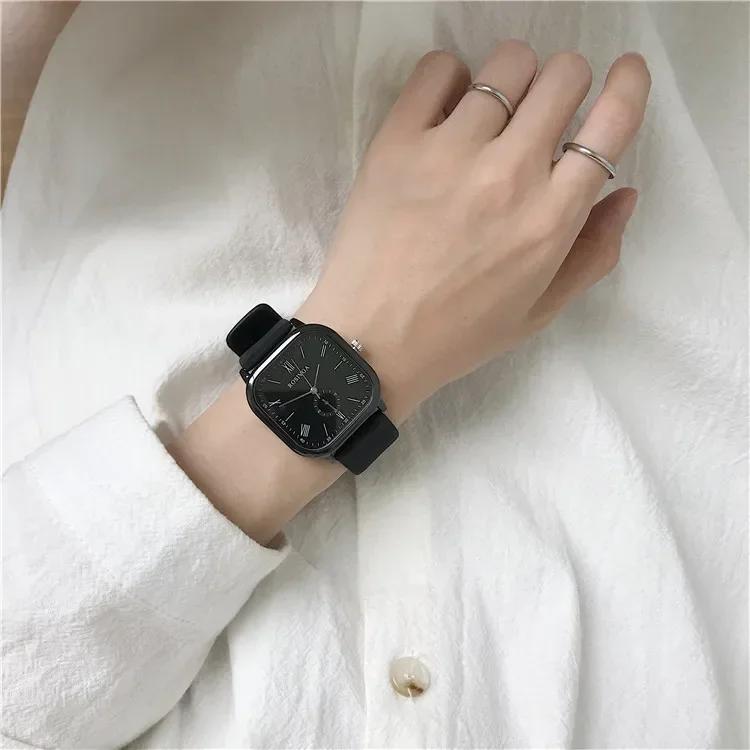 Minimalist Watch Couple Simple Square Dial Quartz Male Female Watches Casual Fashion Wristwatch Mens Quartz Clock Reloj Mujer