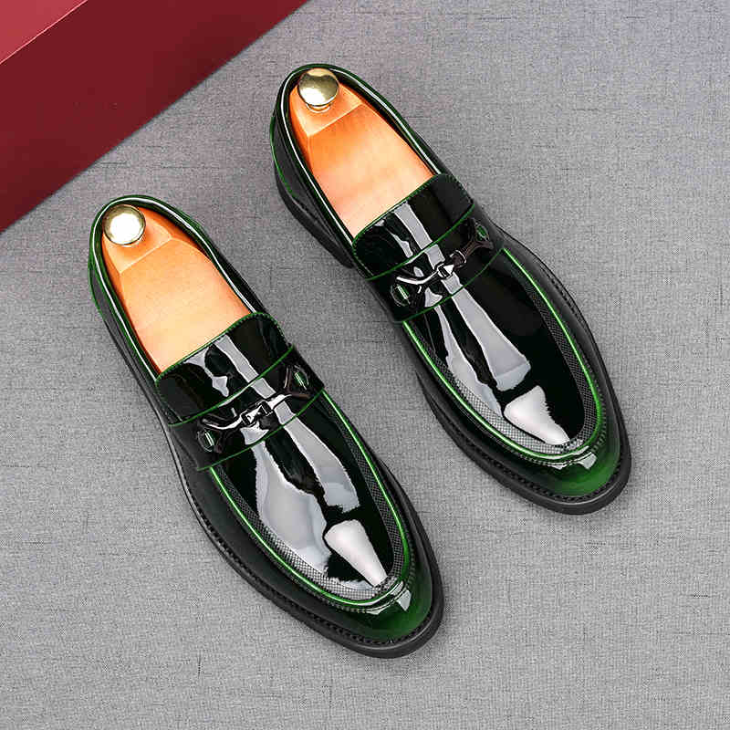 

Мода Британия Мода Новые Мужские Лаковые Оксфорды на Плоской Подошве Повседневная Обувь Мужские Лоферы Выпускной Свадебное Платье Обувь 44