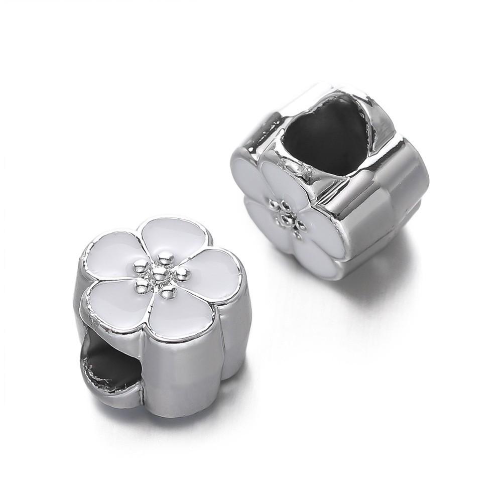 Large Hole Straight Hole Five-petal Flower Space Bead Bead Accessories DIY Handmade Jewelry Bracelet Accessories