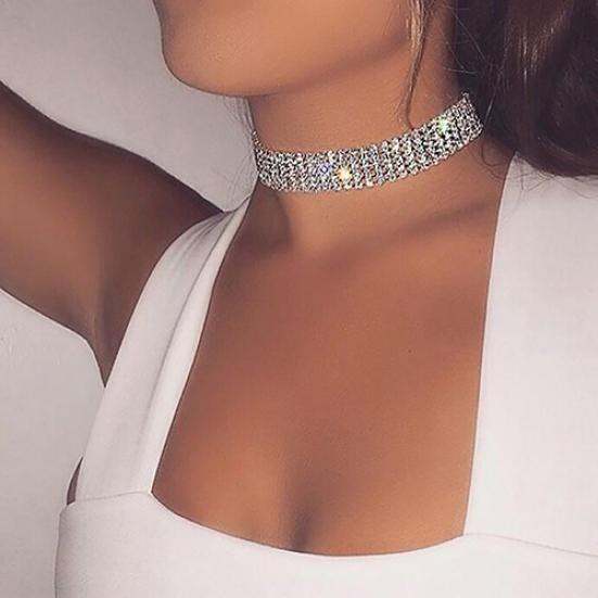 Damska pełna cyrkonia musująca Choker naszyjnik z krótkim kołnierzykiem