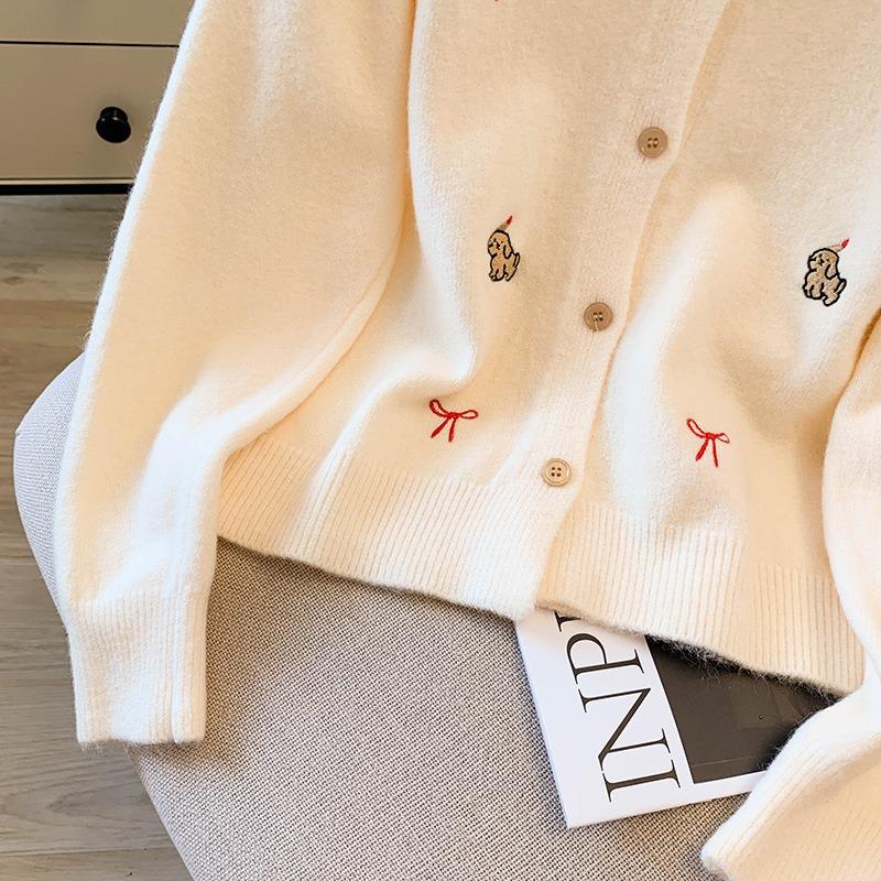 Knitted cardigan women's new sweater is super good-looking, unique and beautiful top