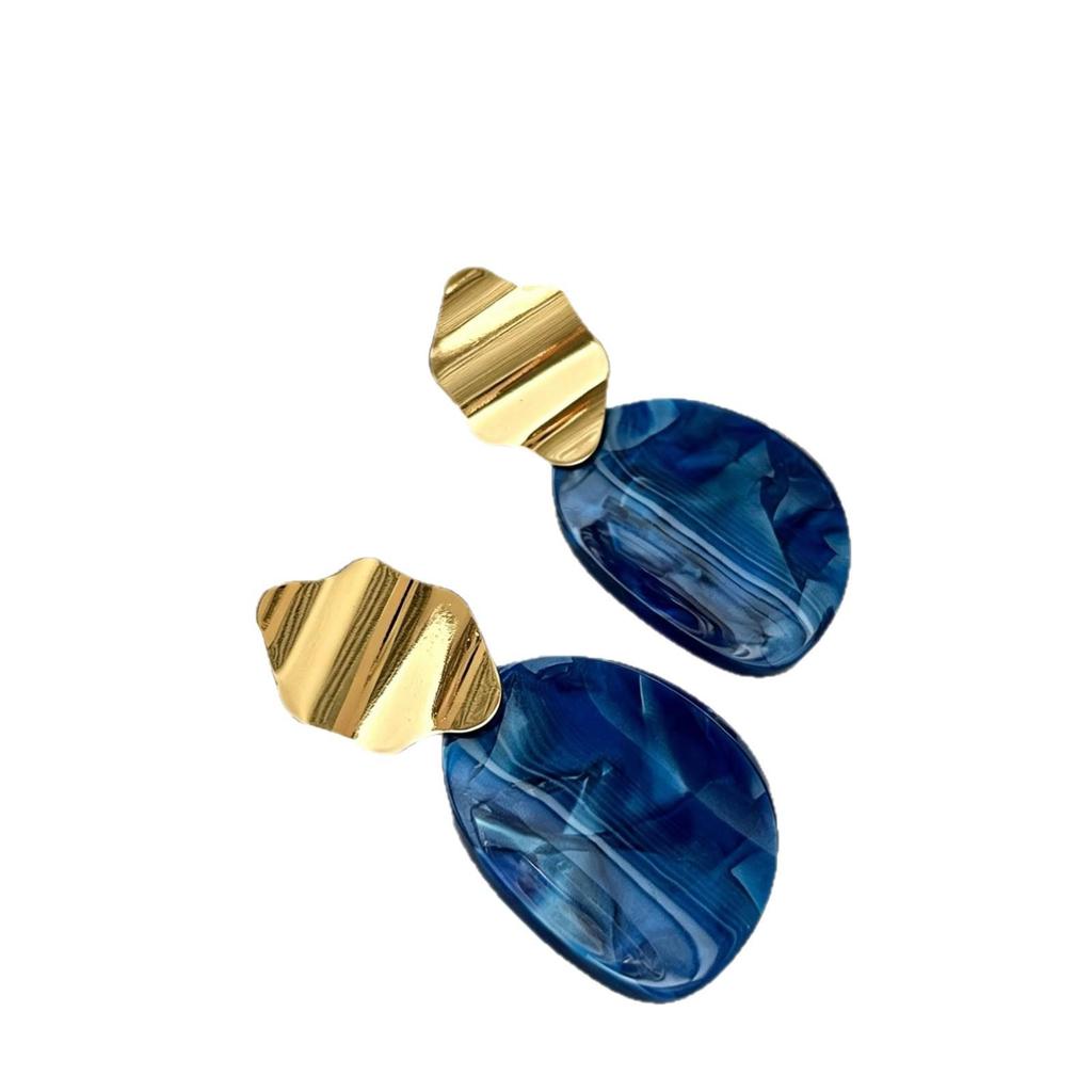 European & American Retro Geometric Resin Stud Earrings - Unique Irregular Design