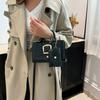 Chic And Versatile Crocodile Texture Handbag For Women With Simple Urban Style