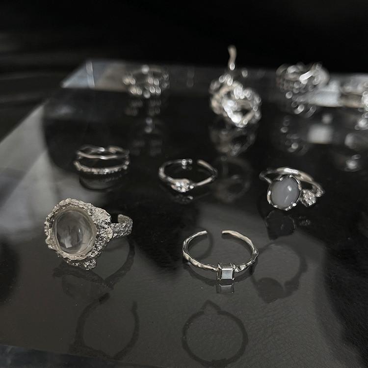 Dazzling Heart Shaped Adjustable Ring For Women With Unique Geometric Design And Sparkling Details