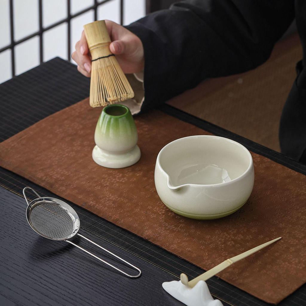 Japanese Matcha Tea Set: Ceramic Bowl & Whisk