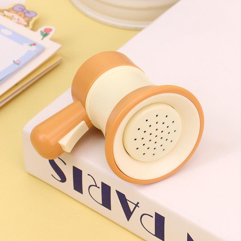 

Cartoon Mini Recording Speaker Toy Keychain Charm Children Kids Handheld Loudspeaker Backpack Bag Pendant Car Key Chain Keyring хакі
