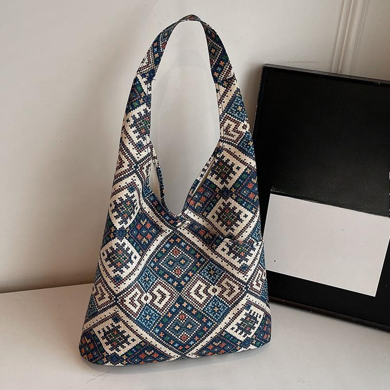 Large-capacity Ethnic Commuting Bag, Fashionable Single-shoulder Bag, and Niche Tote Bag for Classes