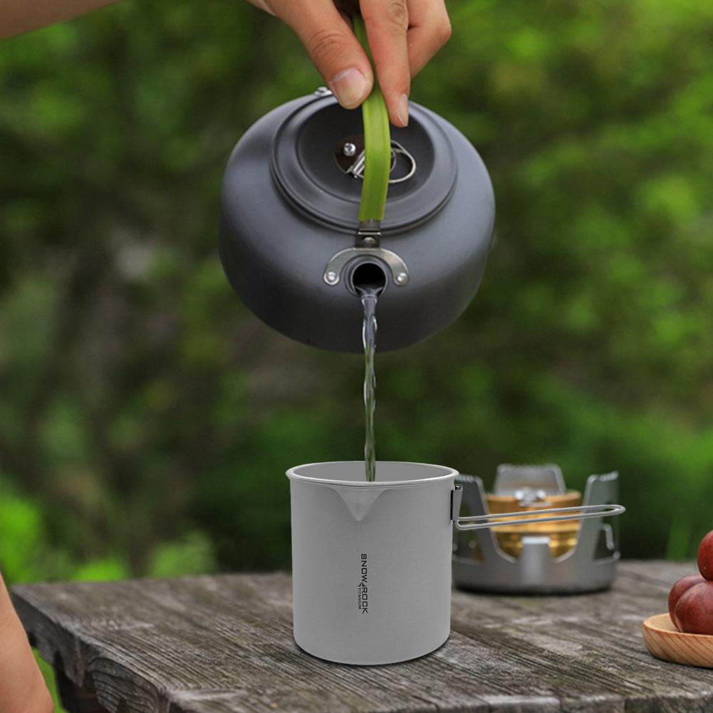 750ml Titanium Camping Cooking Pot Ultralight Camping Cup with Lid Outdoor Camp Pot with Folding Handle for Camping Cooking