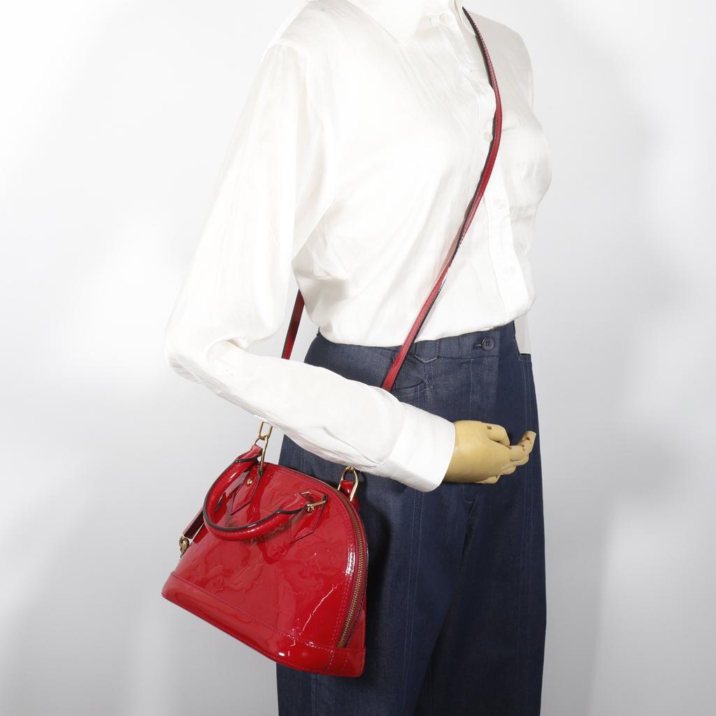 LOUIS VUITTON Alma BB Handbag M91606 2WAYShoulder Pomdamul Red Monogram Vernis Women Used