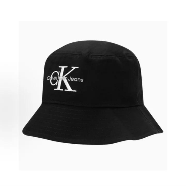 Calvin Klein Cotton Bucket Hat, Contrast White Overlapped CK Embroidery Wide Brim Matte Black UV Protection Casual Outdoor Fisherman Hat HX0508-001