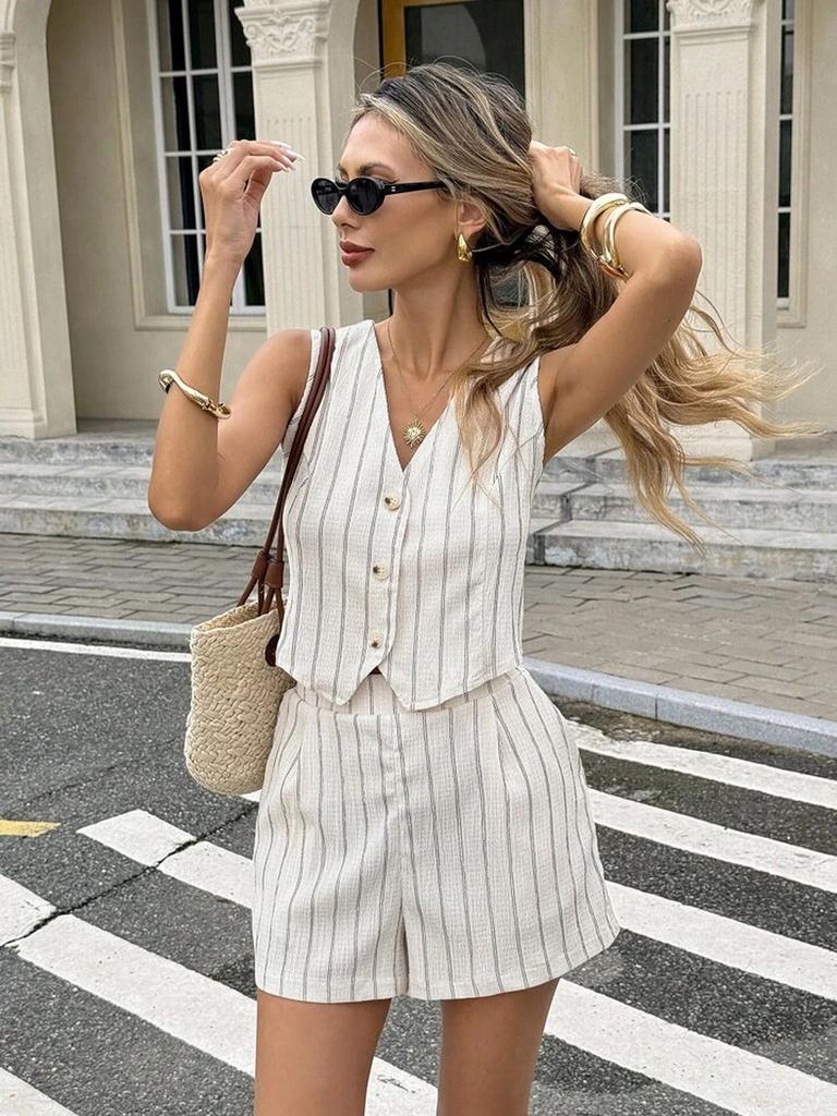New Arrivals Women's Striped One-Button V-Neck Sleeveless Slim Fit Shorts Vacation Set