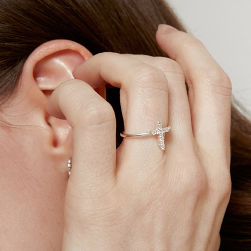 

Манает Шайн Крос Р Silver