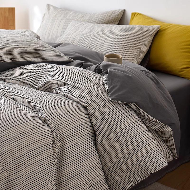 

2025 Pure Cotton Luxurious Winter Bedding Set - Duvet Cover & Bed Sheet (4-Piece) 1.2m Flat Sheet Set - Duvet 150x200