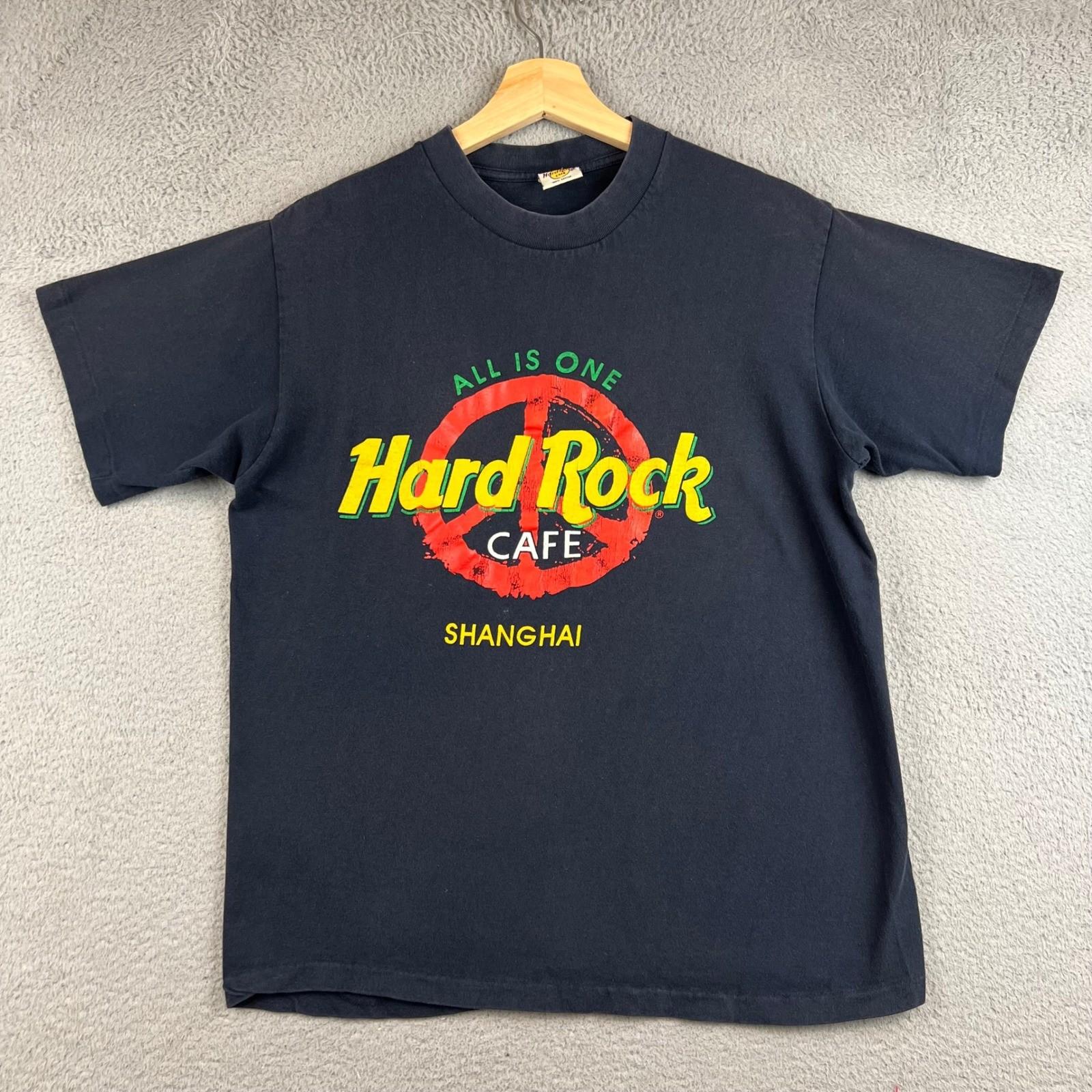 T-ShirtVTG Hard Rock Cafe Shanghai All Is One Peace Sign Navy Blue Cotton T-Shirt M L