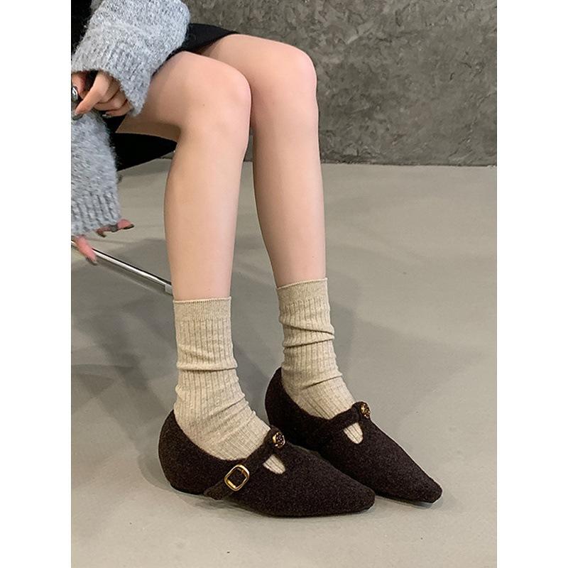 Pointed shoes fleece single shoes 2025 autumn and winter heightening shoes flat shoes shallow mouth Mary Jane shoes