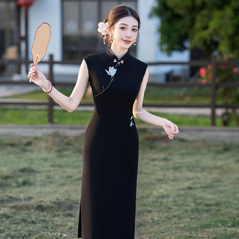 Embroidery black sleeveless national style new Chinese style Suzhou long cheongsam improved young 1011 new women's high sense