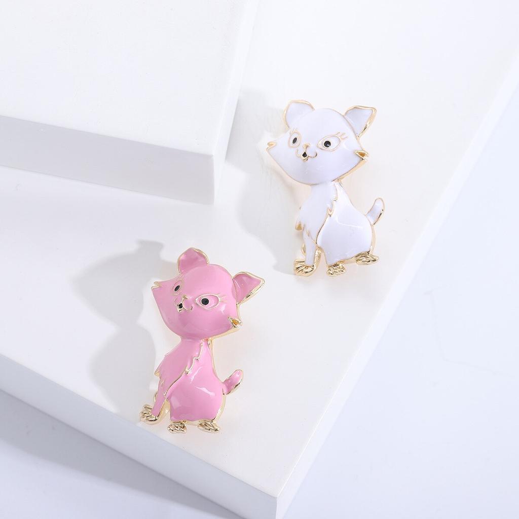 Blucome Krásné brože sedící kočky pro ženy Bílá Růžová Zvířata Mazlíčci Párty Kauzální Špendlíky Šperky Módní dárky