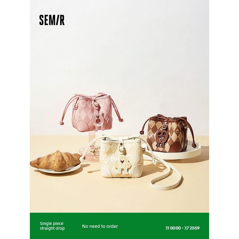 

Senma Bag Bucket Bag Women 2024 New Large Small Size Messenger Bag Large Capacity Shoulder Bag Drawstring Bag Girlfriends Style Milk White