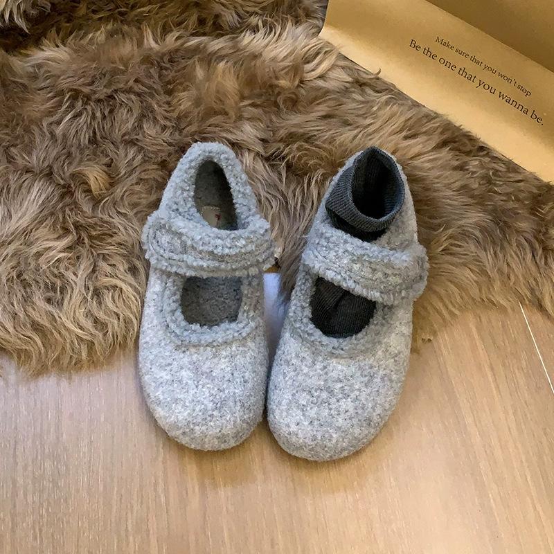 

Inner heightening woolen Velcro Mary Jane shoes women s winter new retro plush shallow beanie shoes 40 світло-сірого кольору