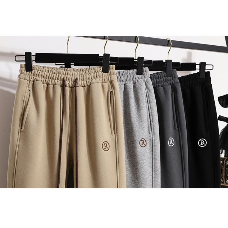Winter Harlan Bunched Feet and Fleece Embroidered Thick Sweatpants