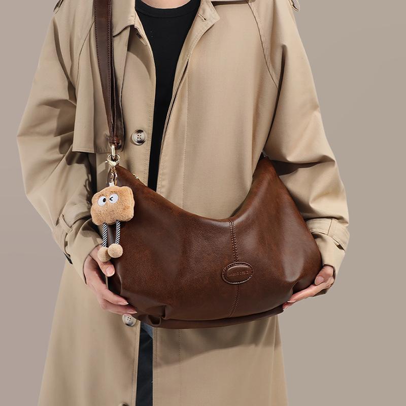 

Tote bag women s new women s bag autumn and winter leather shoulder messenger bag fashionable large-capacity cloud bag