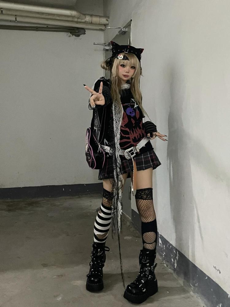 Autumn Aesthetic Punk Printed Long Sleeved Tops Women Harajuku Rock Y2k Fake Two Piece T-shirt Japanese Fashion Loose Casual Clothes