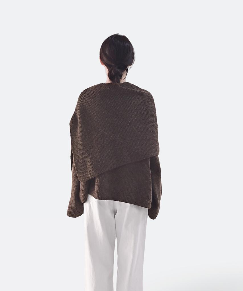 Keulleiseu Seri Loose Fit Cape Layered T-Shirt 2-Piece Set_Ivory