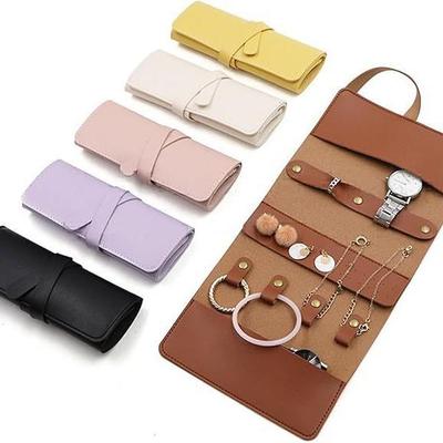 Leather Jewelry Travel Roll: Sturdy, Foldable Storage Bag with Zipper & Multiple Pockets.