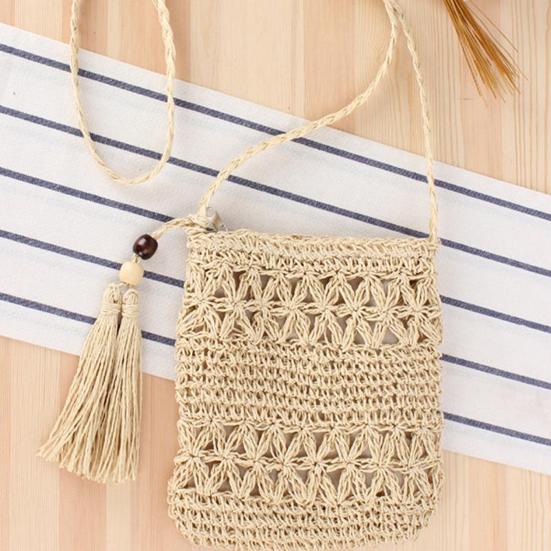 

Соломенные сумки на плечо для женщин, пляжная сумка через плечо с кисточками, сумка-мессенджер бежевый