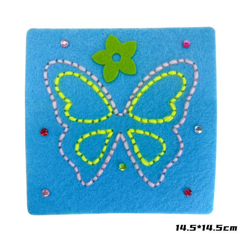 1 set Kit da Ricamo Fai da Te per Bambini Animale dei Cartoni Animati Kit da Cucito in Feltro Materiale Fai da Te Artigianato da Cucire in Feltro