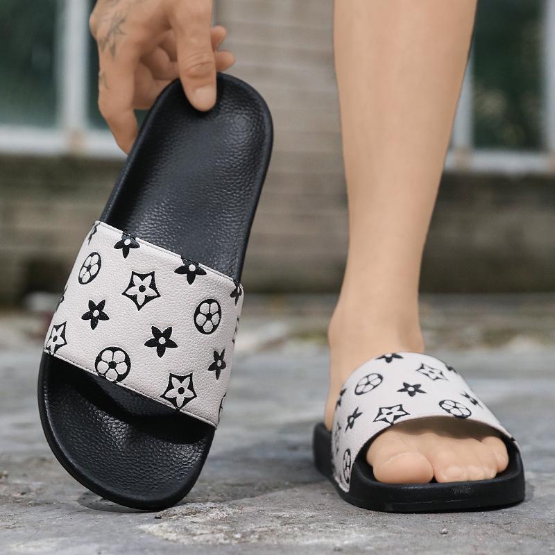 Men's Plus Size Summer Flip-Flop Sandals for Outdoor & Beach In Southeast Asia