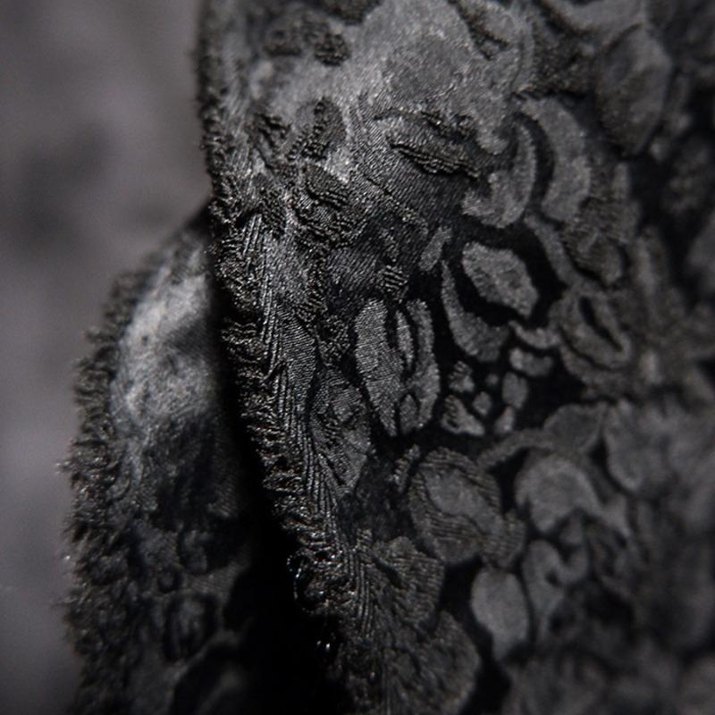 

Wide 117cm Jacquard Pattern Creative Blend Fabric Green Floral Shadow Three-dimensional Fabric for DIY Sewing Cheongsam Clothes 50x117cm чёрный