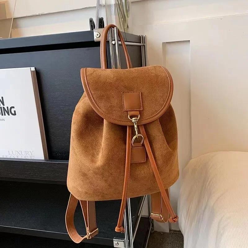 Vintage Velvet Backpack Women Fashion Casual Backpack All-Match Portable Bucket Bag Girls Schoolbag Large Capacity Handbag