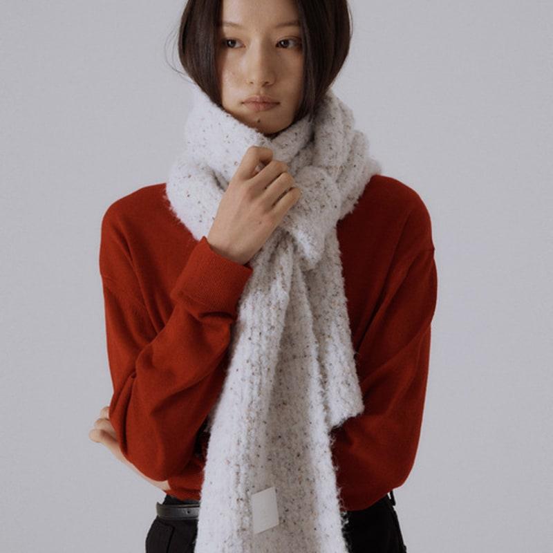 

SILN Long cloud boucle knit muffler (OAT SPECKLE) FREE