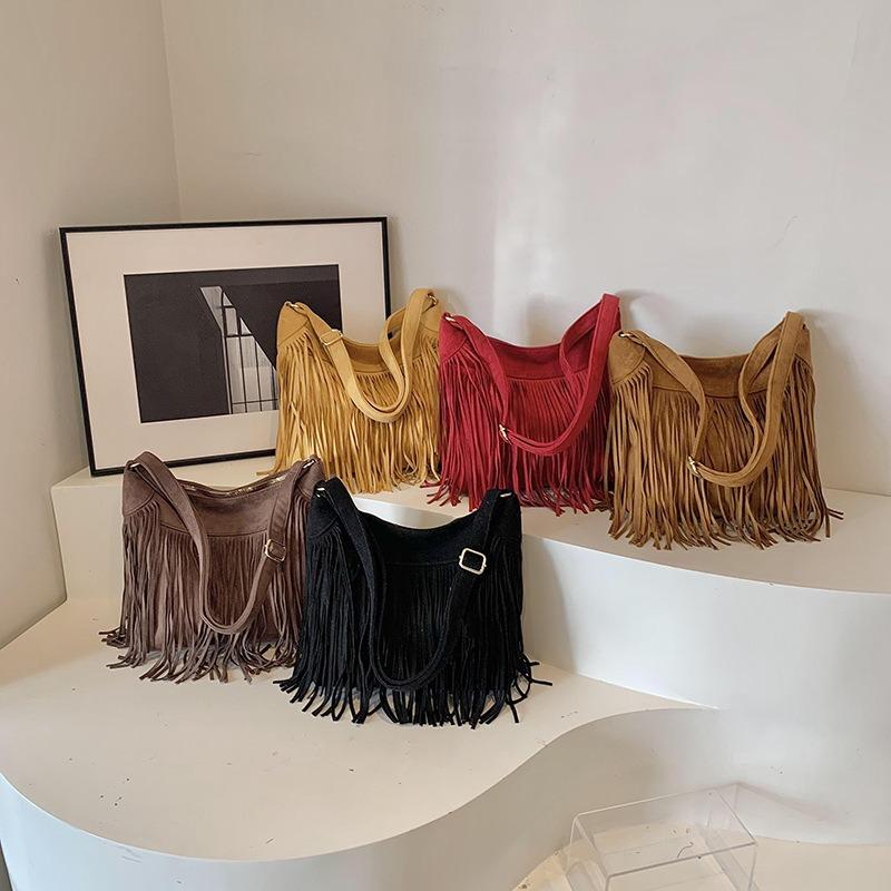 Personalized Design Sense Niche Retro Fringed Bag Women's Autumn Imitation Suede Messenger Bag Versatile Shoulder Bag