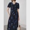 Damen V-Ausschnitt Seidenkleid - Frühjahr/Sommer Kollektion 2025, Kurzärmelig, Gefütterter Doppel-Crepe, 100% Maulbeerseide.