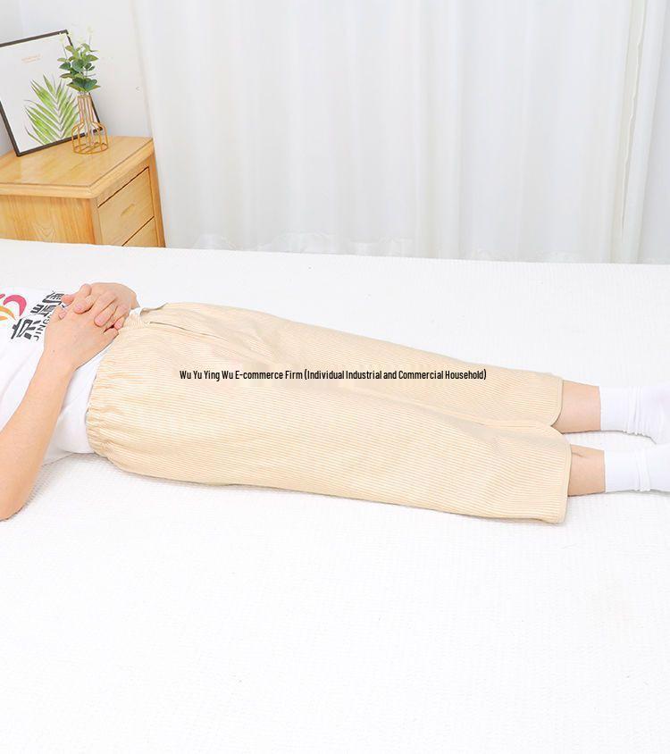 Waterproof Leakproof Incontinence Skirt for Elderly or Bedridden Care - Washable Protection for Adults and Menstrual Periods.